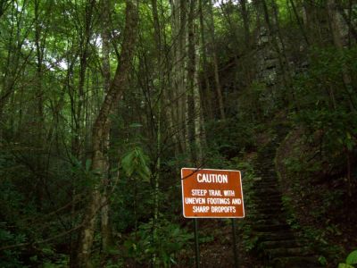 Backbone Rock
Stairway to waterfalls...
9-09
