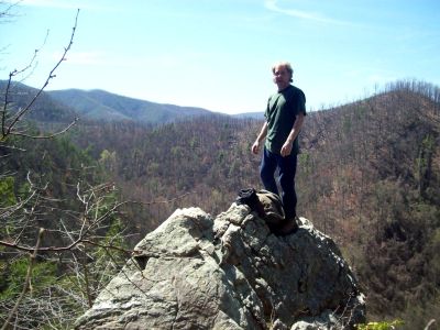 Sill Branch Overlook
Bol'Dar standing on The giant 'Bird Rock' (might as well be the Moon) 
