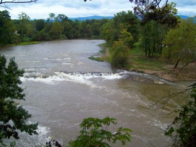 Davey Crockett Birthplace
The Nolichuckey River at the David Crockett State Park ,
Photo by Rat
9-09
