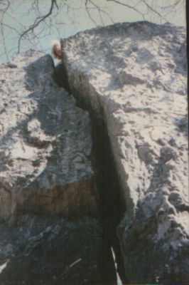 Large uplifted rock with a crack in it
Large cracked rock near Big Butte

