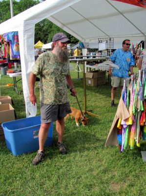Lone Wolf 
with guard dog
Trail Days, 2010
Photo by Rat
