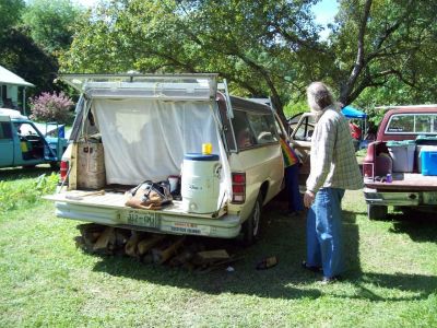 Don and June with truck
