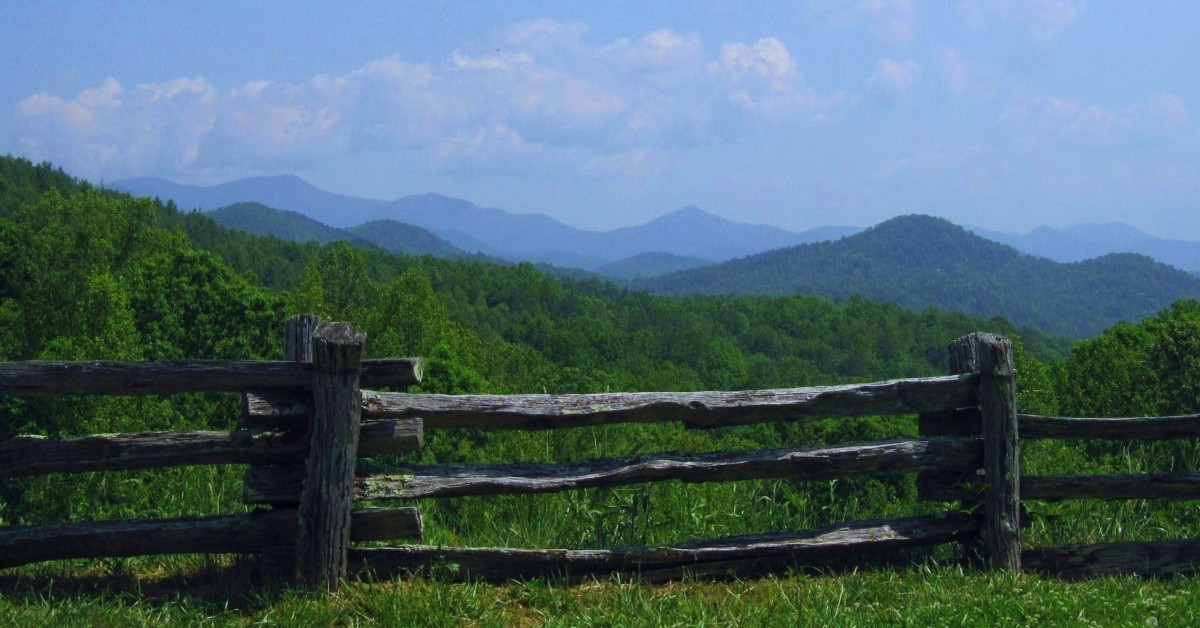 9086,_Georgia_Overlook,_5-2011.jpg