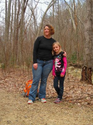 Rock Girl and Rock Girl's Mom
Rock Girl and Rock Girl's Mom
On the Margarette Falls Trail,
3-18-2015
