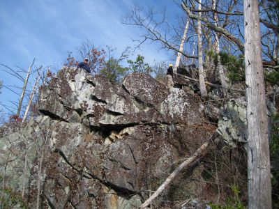 Whitehouse Mountain Cliffs
Rat Patrol and Melissa on one of the ledges.
Rocky Fork Area,
December, 2010
