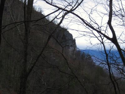 Profile of Whitehouse Mountain Cliffs
...from the 'high road' of the Rocky Fork Trail.
3-5-2011
