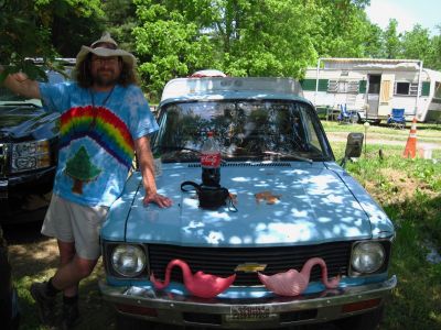 Low Rider And Dotty
...hangin' out in the shade,
Pre-Wedding Festivities...
5-21-2011
