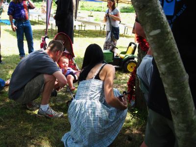 Vivian
...Stevie and Crystal.
Pre-Wedding Festivities...
5-21-2011
