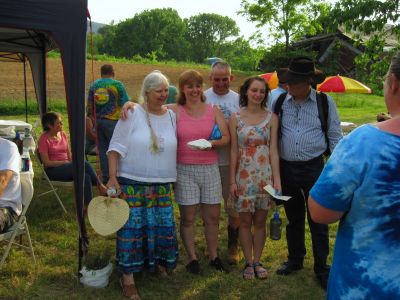 Family Photo
Post-Wedding Festivities...
5-21-2011
