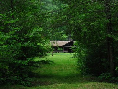 Picnic Grounds
...near Backbone Rock.
5-22-2011
