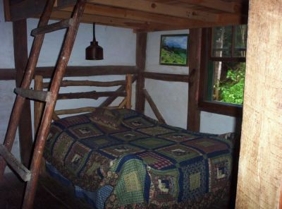 Standing Bear Farm
Inside the cabin
August 2009
