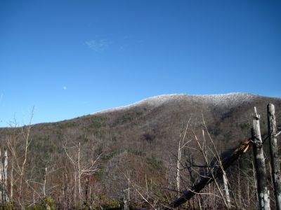 Moonrise Over The 'Meatgrinder Ridge'
And Sill Branch, as seen from Big Pine Ridge Knob #2 ('The Pyramid')
January 2010
