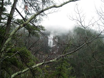 Buckeye Falls
Clouds drifting down the mountain over the upper part of falls...
Photo from nearby ridge by Bol'Dar
2-23-2010
