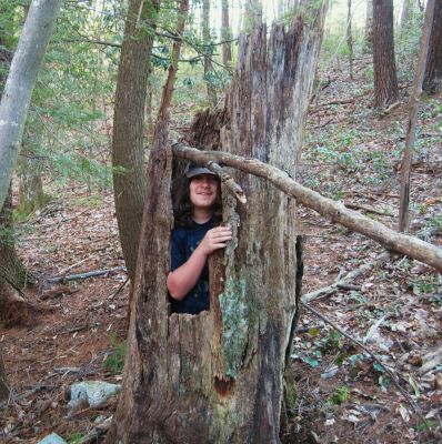 Tyler in Hollow Log
near the Sill Branch Overlook,
3-19-10
