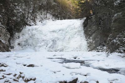 Laurel Fork Falls
Frozen...
January 2010
Photo by Charlie Warden
