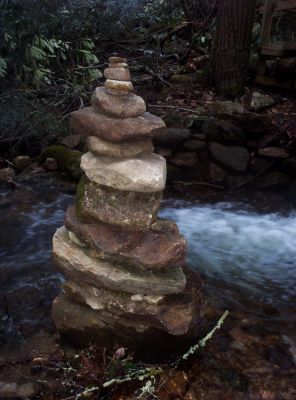 rock cairn
...in the Jones Branch
(somehow survived flood and storm damage)
12-09
